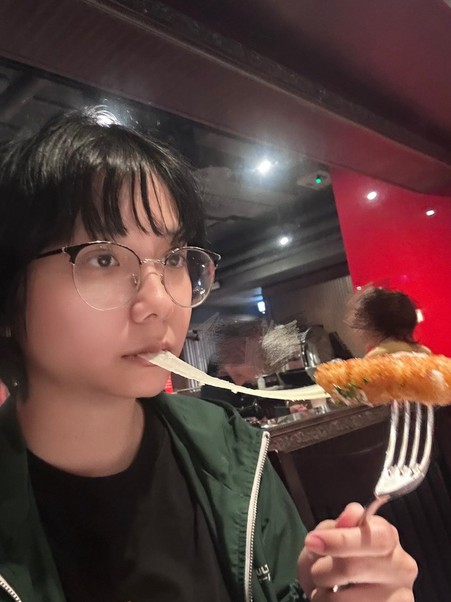 I ordered a triple dipper platter where we could pick the sides and accidentally ordered all 3 items with cheese on them the shit I take later tonight will be legendary