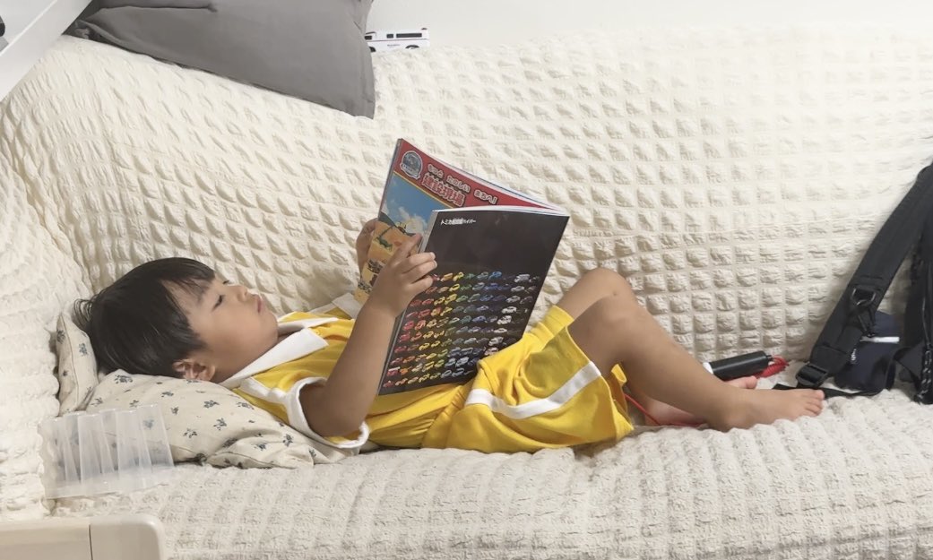 テレビ基本なしで育った2歳の、お風呂上がりの過ごし方