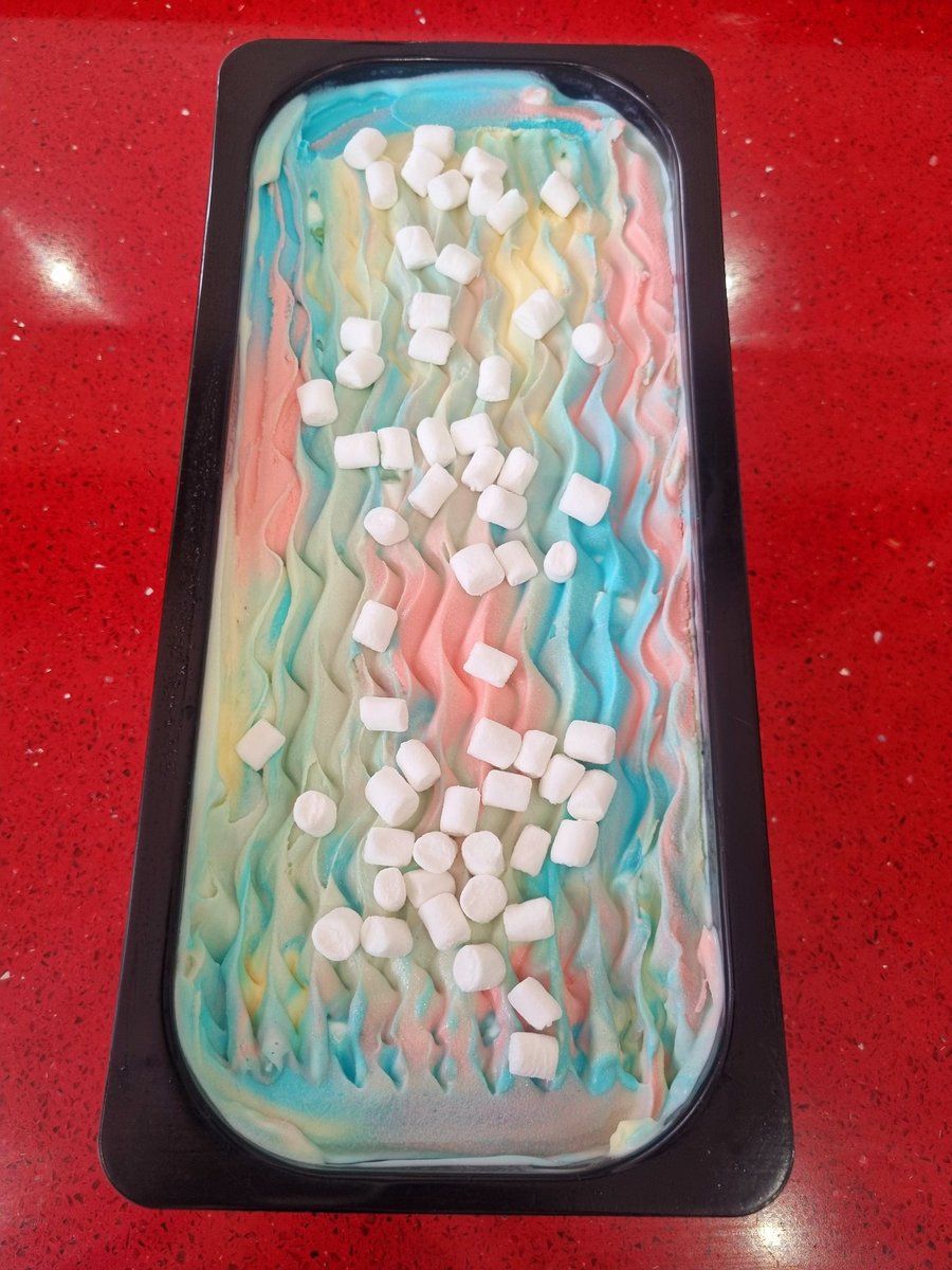 Ramsbottom_Ice's tweet image. New and improved Unicorn is here 🦄

With added marshmallows 🍦
