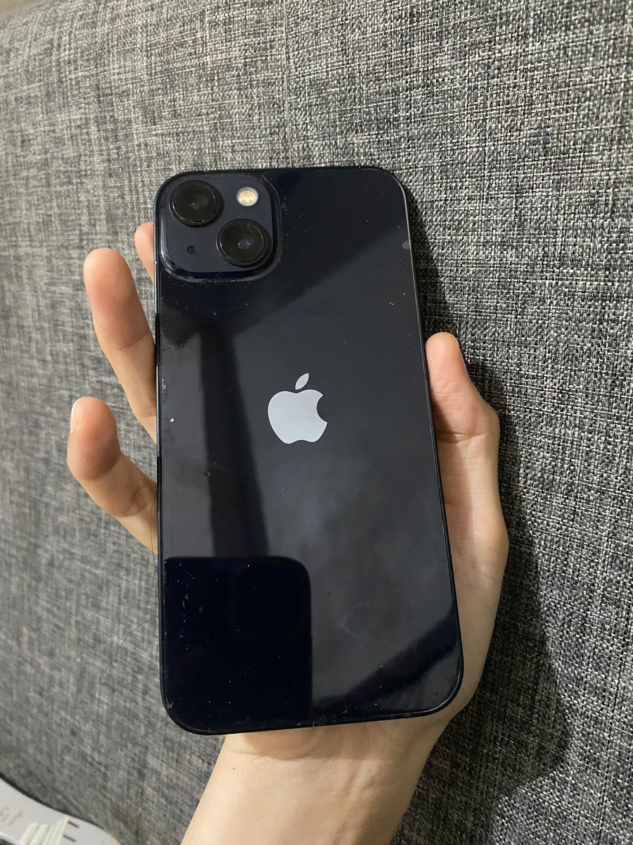 adoorawble's tweet photo. wts ip 13 256gb ex digimap, masih lengkap no minus https://t.co/mgl39tUYy1