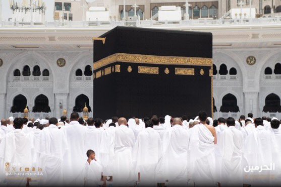#AlMasjidAlHaram welcomes the Guests of the Most Merciful on #Friday, amid a comprehensive system of field services that ease their journey and provide them with comfort and peace of mind.