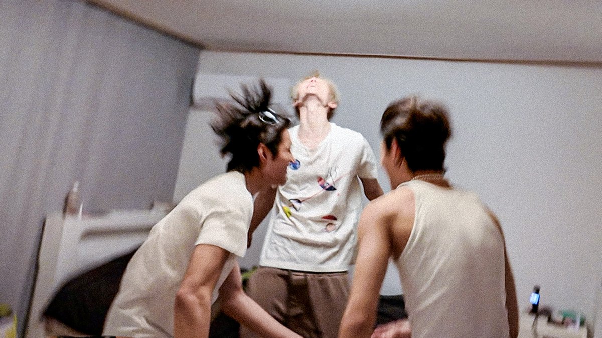 cortis_bighit's tweet image. Pack Up Bro for LA Shooting 🧳
(youtu.be/GsnPafjuXDw)

#CORTIS #코르티스
#COLOR_OUTSIDE_THE_LINES #COTL