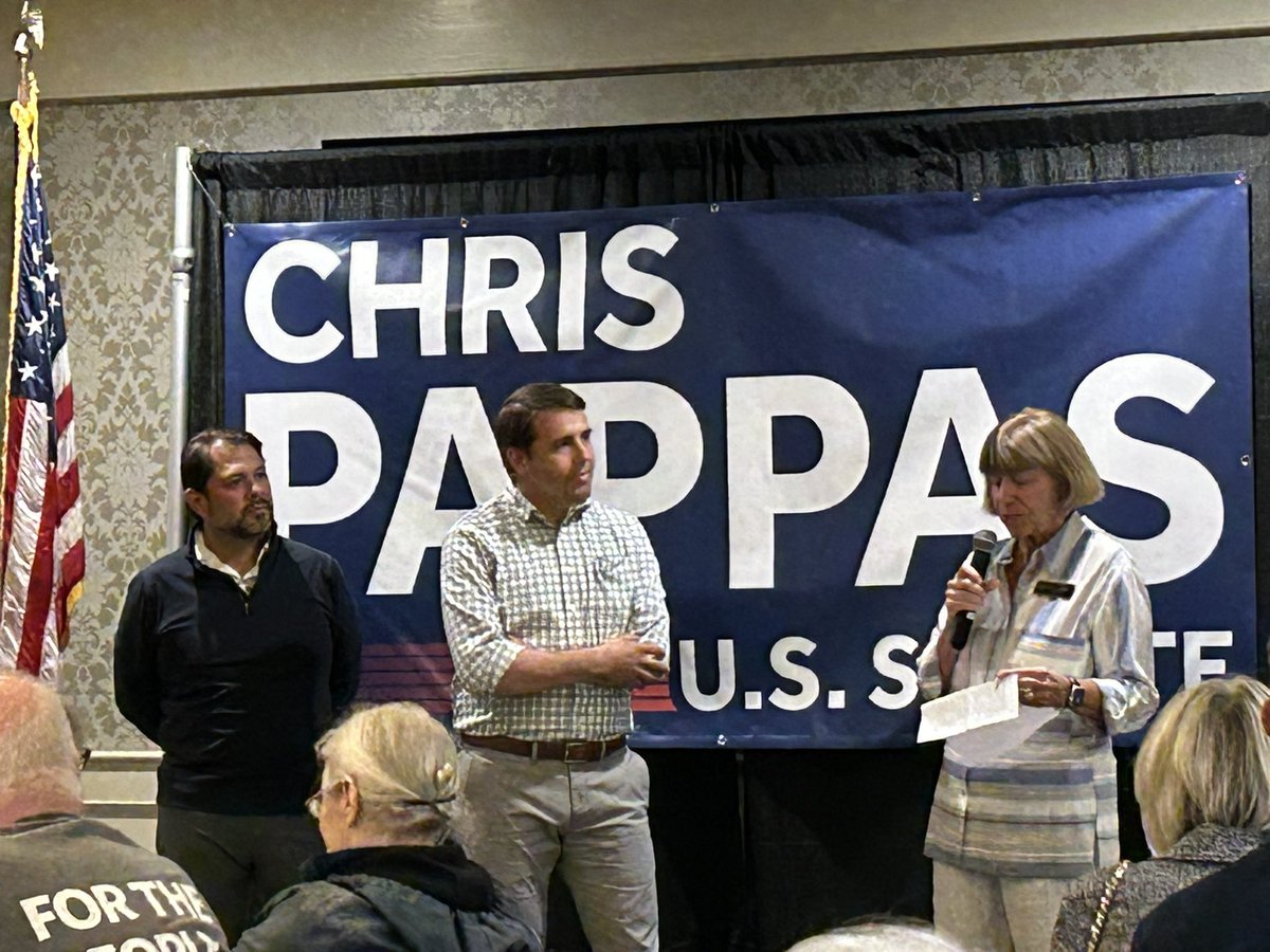 jspillers8's tweet photo. While I had fun talking w/@ChrisPappasNH and @SenRubenGallego I think I most enjoyed speaking w/Chris’s MIL—Roll Tide Roll! #NHPolitics #ManchesterNH #SayYesToJess #MHT #RTR #GoTide #longlivenicksaban https://t.co/8QBnl77KYO