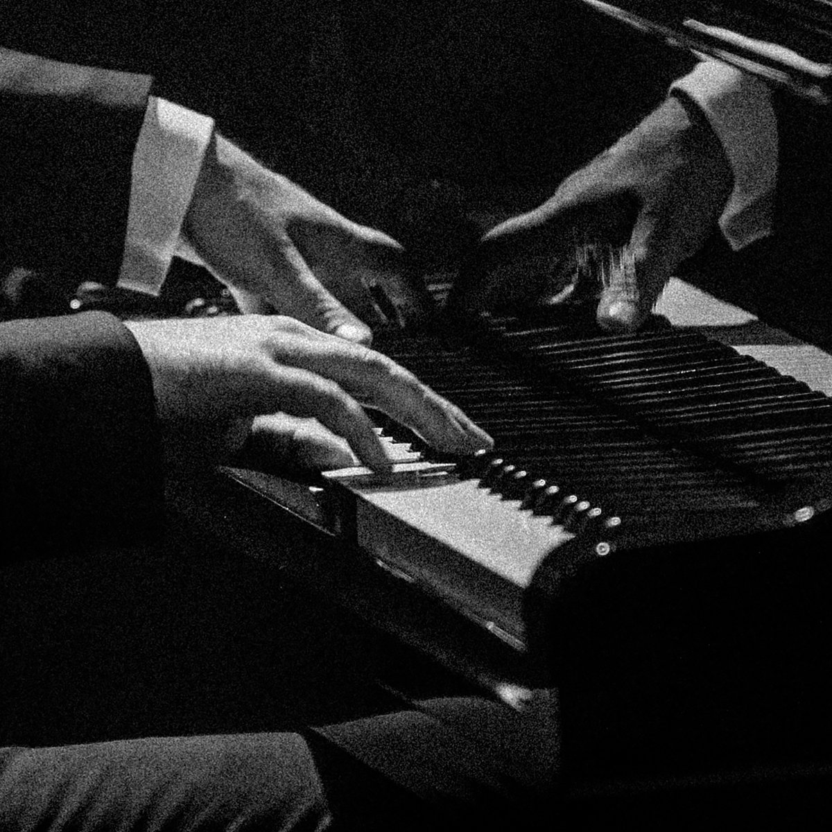 On Aug 27, Silence will perform at the Arsana Festival in Ptuj. Tickets are available at eventim.si

On Nov 8, the duet will perform at Festival Velenje. festival-velenje.si

The events will feature a wide-ranging selection of songs from Silence's 30-year career.