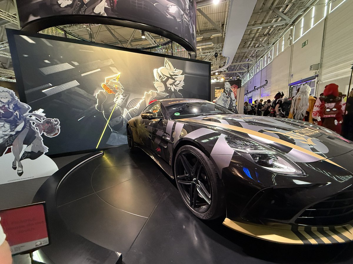 oidutsSKetch's tweet photo. #RiduMysteryTales
#AstonMartinZZZ 
#Gamescom2025 
#zzzero https://t.co/Fj4w7niKJe