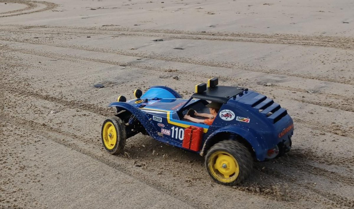 Long weekend ahead.... are you going for a Scorcher on the beach or just a relaxing Holiday?

#tamiya #beach #RC #holidaybuggy #sandscorcher #holiday #BankHoliday