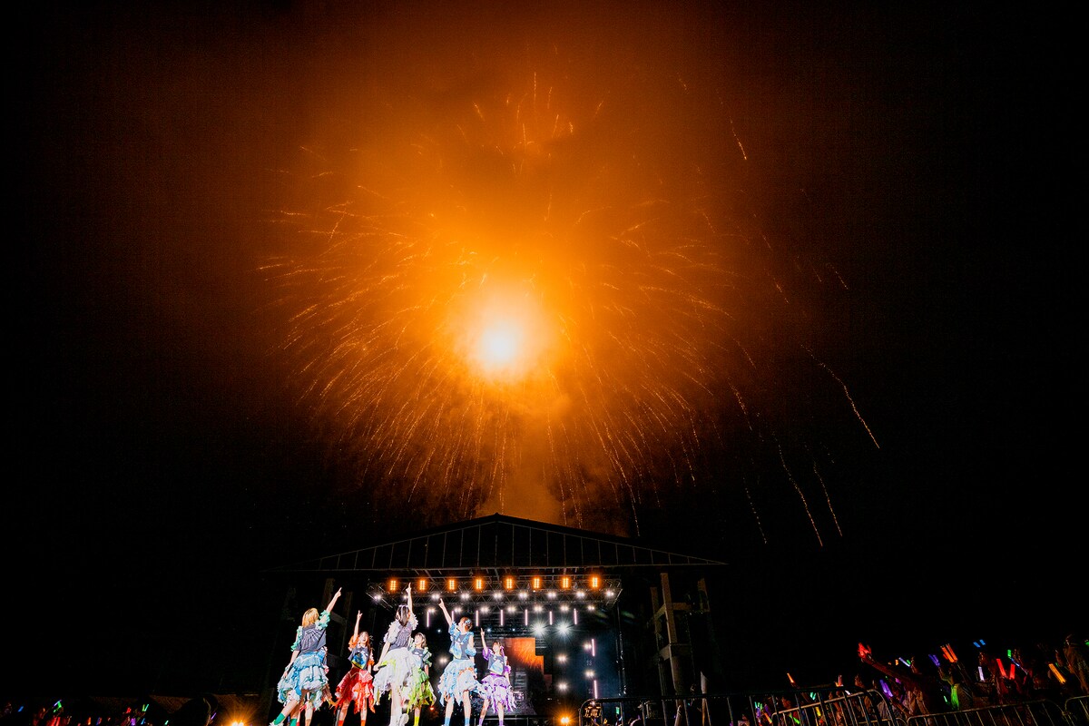 【ライブレポート】私立恵比寿中学

えびちゅう夏の恒例行事☀️
ファミえん改め「FAMIEN」

山中湖に現れた8人のずぶ濡れヒーロー、
青春パワーで雨雲☔️とゾンビ👻を撃退

▼撮り下ろし181枚📷
natalie.mu/music/news/637…

#私立恵比寿中学 #FAMIEN2025
