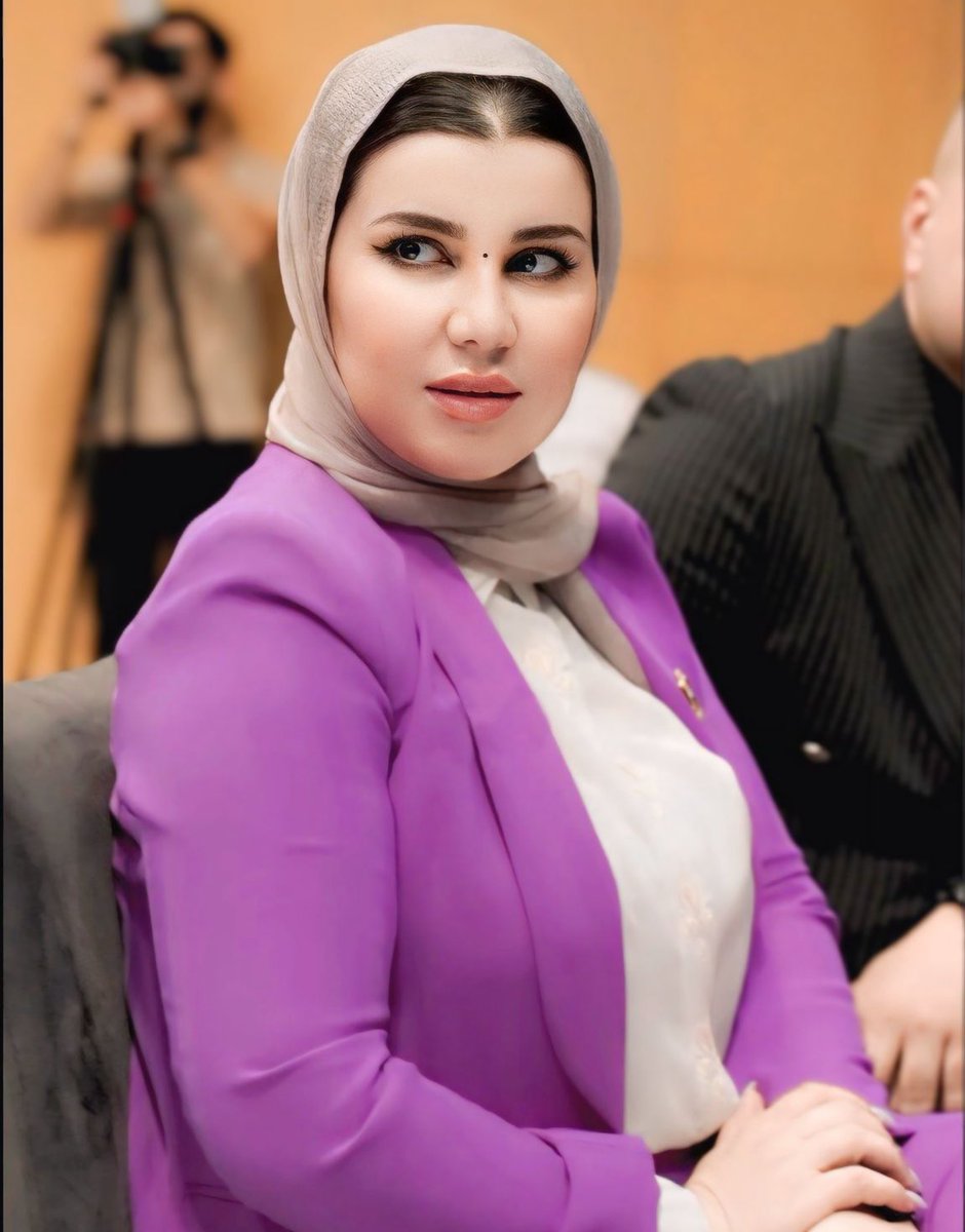 Qamar_Law's tweet photo. ماضل شارب ولائي ناقص
إذا ما سحگته هاي المدرعة!

#عزيزة_العراق 
#زينب_جواد https://t.co/cLxP7YgcDA