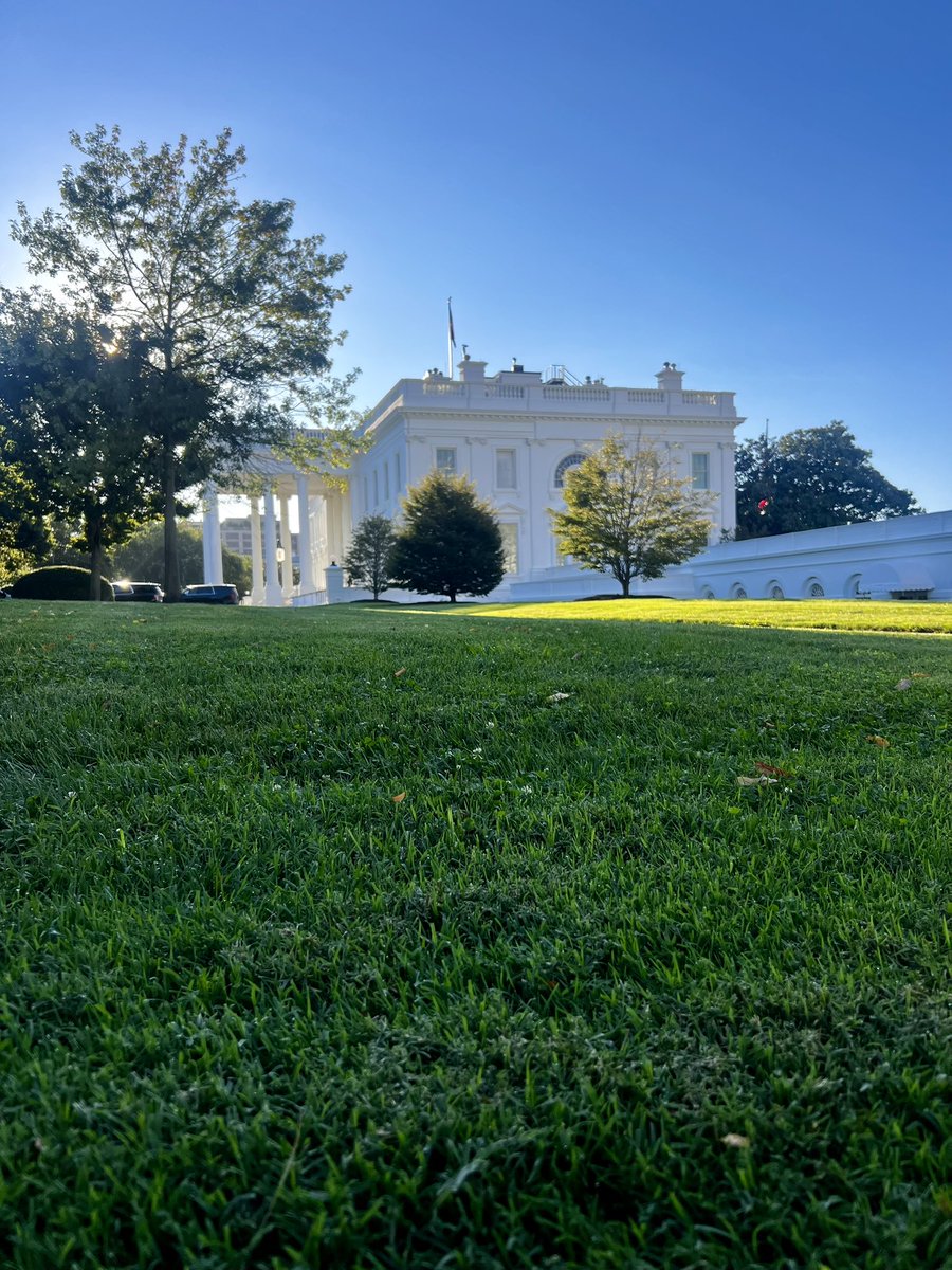 President Trump to make an announcement today in the Oval Office at 12pm ET 
<a href="/RealAmVoice/">Real America's Voice (RAV)</a> 🇺🇸