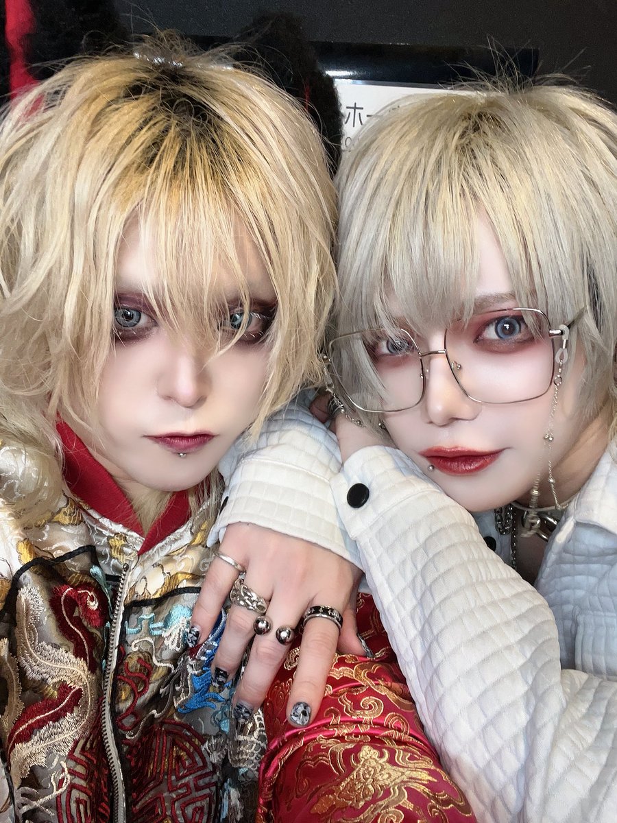 喰さま🍎 (@Qu_mathilda) / X