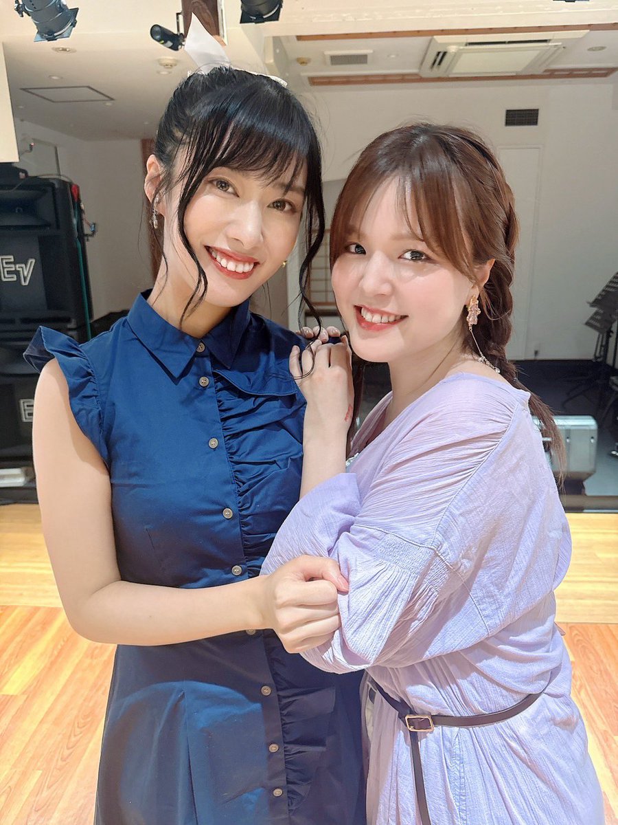 前田有加里@2025年東名阪15周年ワンマンツアー (@yukarimaeda) on Twitter photo 明日は藤本あかりちゃんと初2マンです!
急遽決めたコラボ曲もドキドキですが
楽しんでもらえるといいなぁ🥳
お楽しみに🫶
8/23sat <a href="/china2i/">御茶ノ水パルトネール</a>
御茶ノ水パルトネール
「餃子のような夏の星座」
前田有加里/藤本あかり
OPEN11:30 START12:00
来場3500円 (1drink別)
配信2000円 明日は藤本あかりちゃんと初2マンです!
急遽決めたコラボ曲もドキドキですが
楽しんでもらえるといいなぁ🥳
お楽しみに🫶
8/23sat <a href="/china2i/">御茶ノ水パルトネール</a>
御茶ノ水パルトネール
「餃子のような夏の星座」
前田有加里/藤本あかり
OPEN11:30 START12:00
来場3500円 (1drink別)
配信2000円