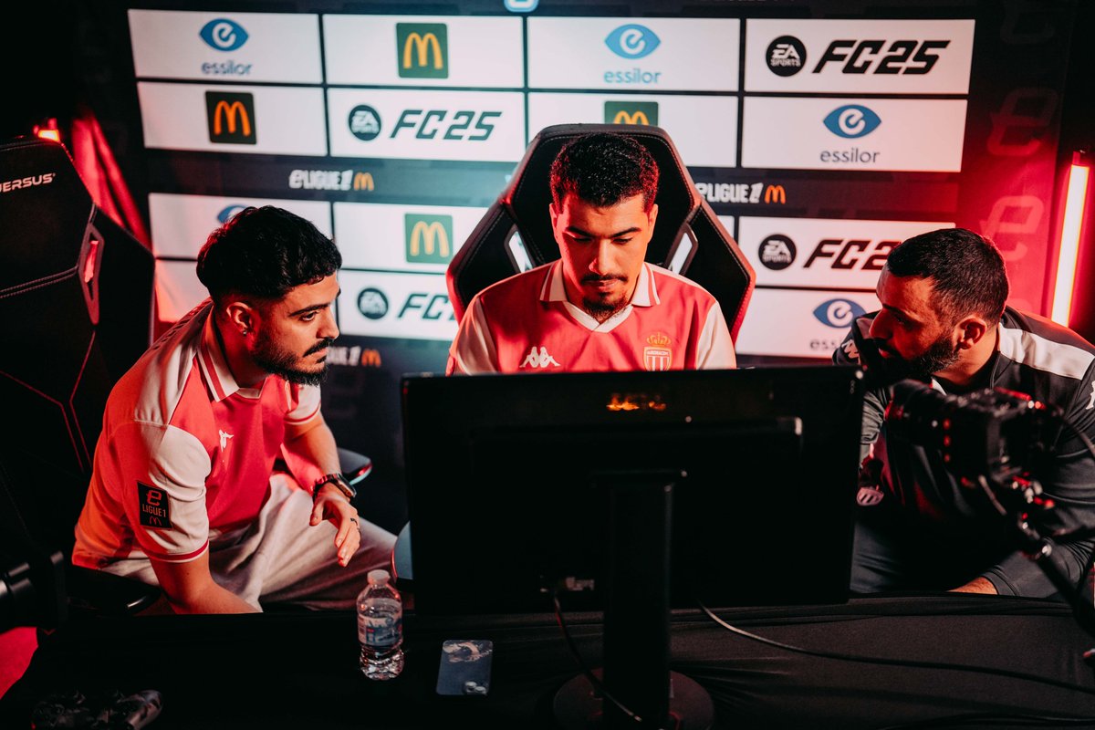 Benoît "Kalash" Amédée (@benkalash23) on Twitter photo FREE AGENT - COACH FC26
Après une belle saison à l'<a href="/ASMonacoEsports/">AS Monaco Esports</a> avec <a href="/MarwanMC9/">MarwanMC9 🇲🇦🇵🇸</a> <a href="/DPeixoto7/">Diogo Peixoto</a> & <a href="/ID7Kun/">ID Kun</a> :
Top 3 saison régulière
Top 5-6 Playoffs
Top 3-4 eCoupe de France
Je suis à la recherche d'un nouveau projet pour la saison à venir 🧠🫡
RT Appréciés ❤️ FREE AGENT - COACH FC26
Après une belle saison à l'<a href="/ASMonacoEsports/">AS Monaco Esports</a> avec <a href="/MarwanMC9/">MarwanMC9 🇲🇦🇵🇸</a> <a href="/DPeixoto7/">Diogo Peixoto</a> & <a href="/ID7Kun/">ID Kun</a> :
Top 3 saison régulière
Top 5-6 Playoffs
Top 3-4 eCoupe de France
Je suis à la recherche d'un nouveau projet pour la saison à venir 🧠🫡
RT Appréciés ❤️