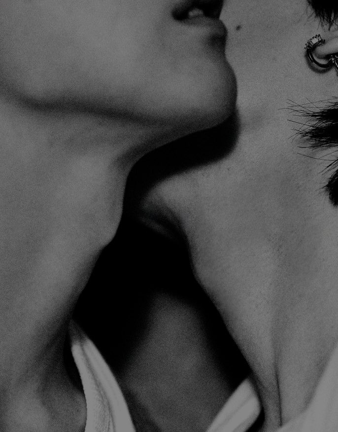 liwaykm's tweet photo. 988. 🔞 minors, dni. 

tags: heavy makeout, passionate sex, anal sex, marking, dirty talks. 

note: password is lowercase. 

[ https://t.co/0RXVeBHgEr ] https://t.co/DwteP9hjmk
