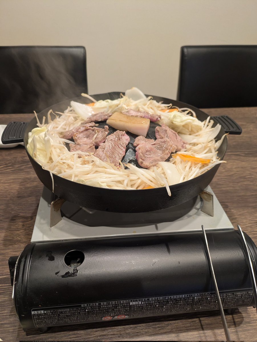営業マンを探しているあるお店。
かなりの自信を持ってまさしく味で勝負一筋！
心意気に感銘すると同時に、そのビジネス展望に様々なヒントを得たし、逆にアドバイスも。
なにより、先に面談した方へのヒントをいただけたのが大きかったです。
tokushima-umaimon.com