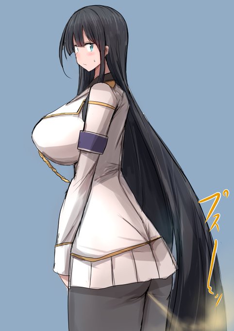 お題のお腹張っててこっそりすかしっ屁でガス抜きしている閃乱カグラの斑鳩さんです。 