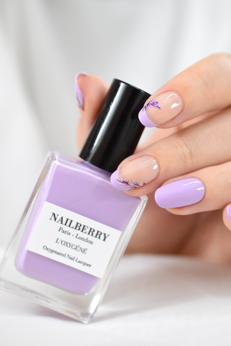 Lavender nails with Nailberry marinelovespolish.blogspot.com/2025/08/lavend…