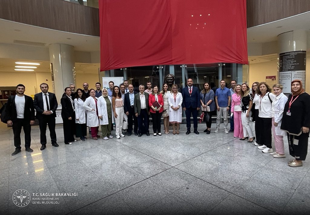 Genel Müdür Yardımcımız Prof. Dr. Yücel Yüzbaşıoğlu ve Sağlık Hizmetleri Daire Başkanımız Uzm. Dr. Pınar Koçatakan’ın katılımıyla, Ankara Bilkent Şehir Hastanesi’nde Preimplantasyon Genetik Tanı (PGT) işlemlerine yönelik bilgilendirme toplantısı 21 Ağustos 2025 Perşembe günü