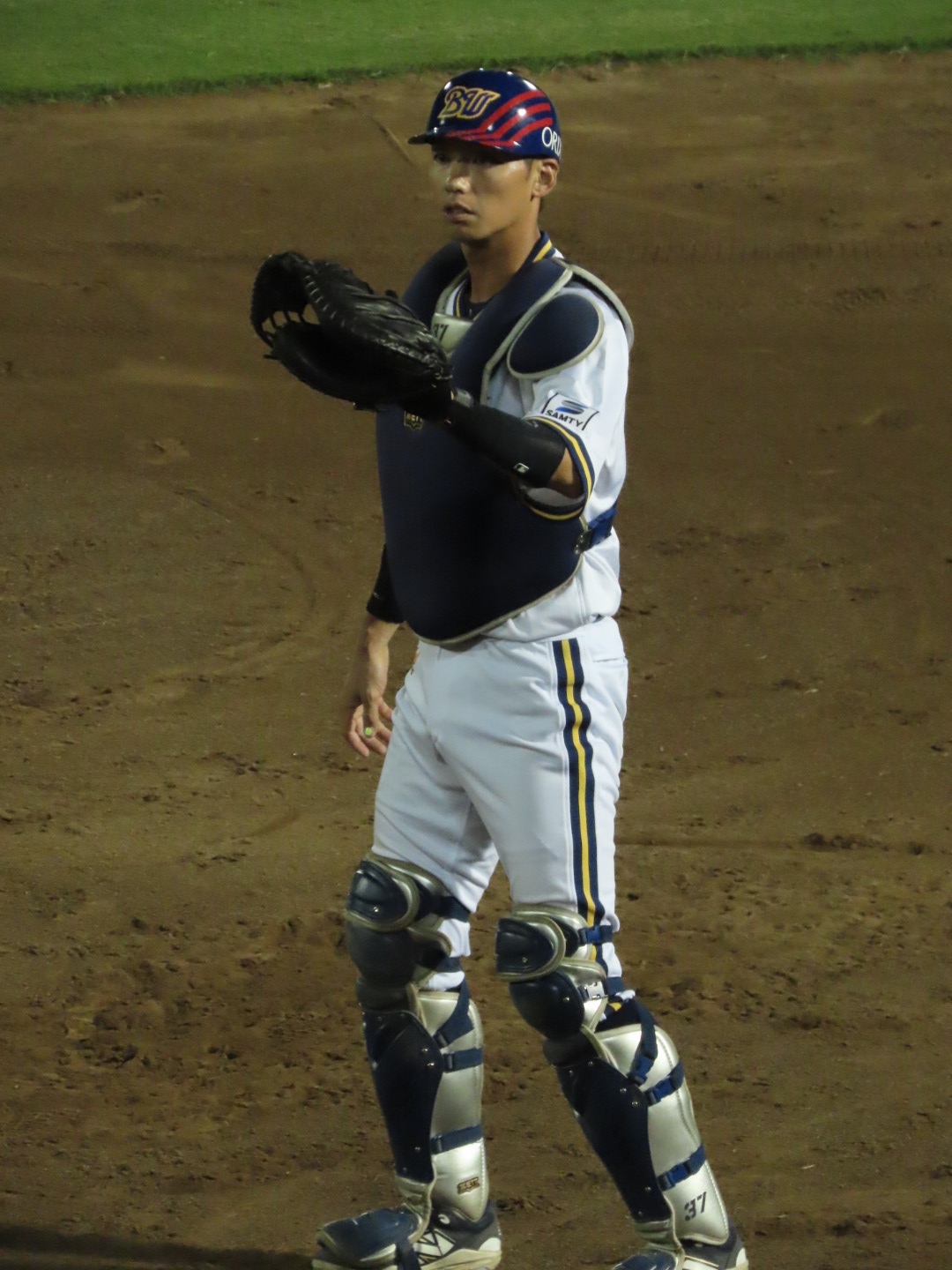 石川亮選手　サードユニフォーム+ポーチ　2種セット　オリックス バファローズ スポーツ報知 大阪写真担当 on X: 