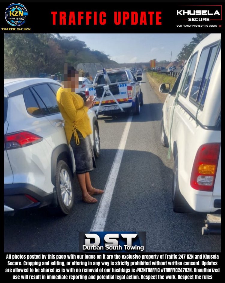 Time - 14:41
Date - 22 August 2025

2 Car MVC
N2 Northbound Just Pass EB Cloete 
Right Lane Obstructed 
No Injuries 
Durban South Towing On Scene 

#KZNTRAFFIC #TRAFFIC247KZN