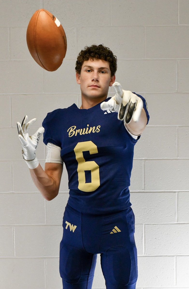 Legion of Goon Masterclass Tonight‼️
Show Up and Be Loud🏈
<a href="/WeboBarstool/">WeBo Barstool</a>