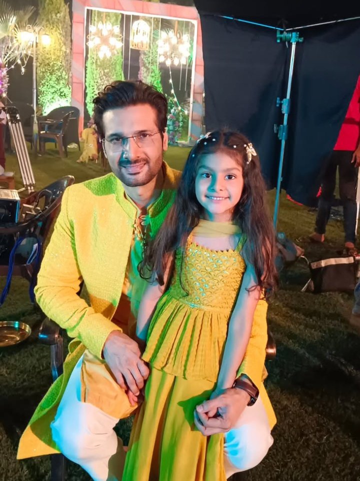 kritika (@ahamxkriitika) on Twitter photo instagram.com/p/DNqDpb1xwwm/โฆ
<a href="/AhemSharrma/">Aham Sharma</a> One more with Cutie meher ๐๐๐ฅ๐ค๐ผ๐ฅน
SHARMA JI CAN'T WAIT ๐ฅ๐ฅ
#SAMPOORNA #AHAMSHARMA instagram.com/p/DNqDpb1xwwm/โฆ
<a href="/AhemSharrma/">Aham Sharma</a> One more with Cutie meher ๐๐๐ฅ๐ค๐ผ๐ฅน
SHARMA JI CAN'T WAIT ๐ฅ๐ฅ
#SAMPOORNA #AHAMSHARMA