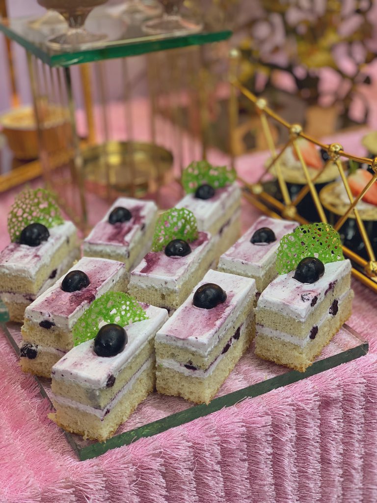 BakedbyE's tweet photo. Take one step and let God handle the rest. 

To my twitter family, @BakedbyE is finally offering dessert catering services 🥹.

Make us your vendor for your event. For more enquires, pls click the link in the bio to directly chat with us on WhatsApp. 

📍 Surulere, Lagos. https://t.co/td3UMBmrOW