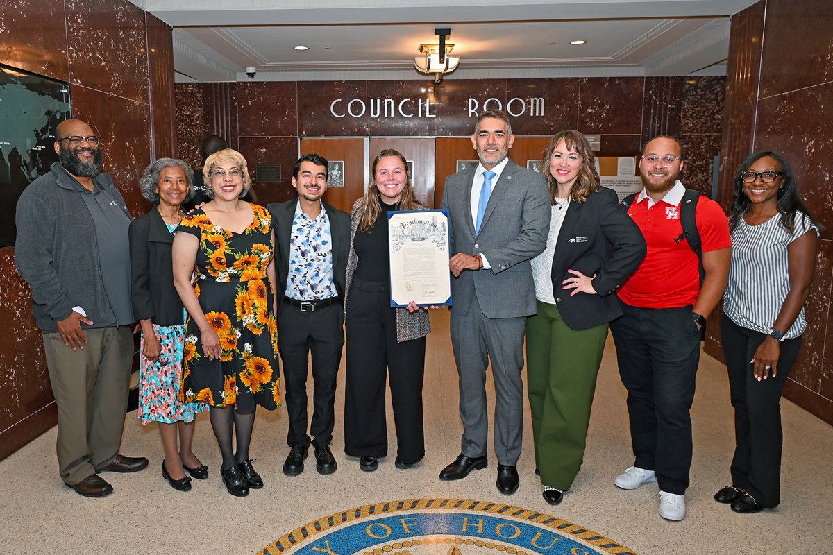 HCDEtx's tweet photo. #HCDE and its Civic Engagement team are proud to be partners in positively transforming communities, so it was an honor for #TeamHCDE to be front and center as @HoustonTX and @houmayor John Whitmire proclaimed Aug. as Civic Health Month. https://t.co/rQFyLKI5Qt #SeeTheImpact 🎉 https://t.co/dE69NQjSI6