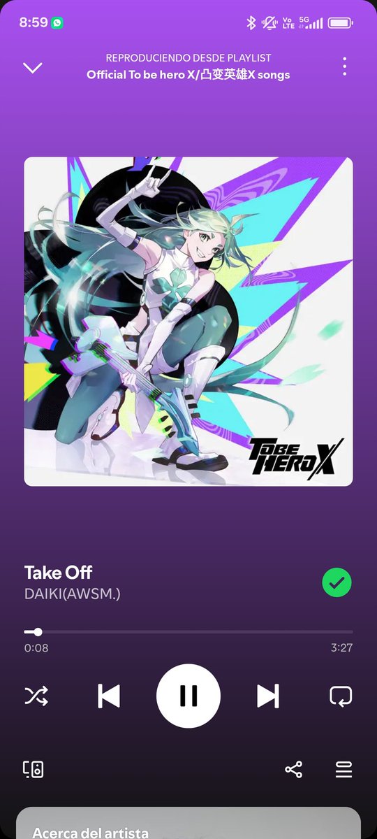 Yo con mi cara mas seria en el metro escuchando esto