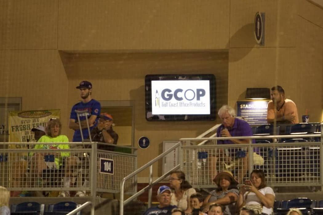 SHININGLTD1's tweet image. Game on! ⚽📺 Elevate your stadium with high-impact digital signage. Real-time stats, ads &amp;amp; replays keep fans hooked. #StadiumTech #DigitalDisplays shiningltd.com/sports-field-d…