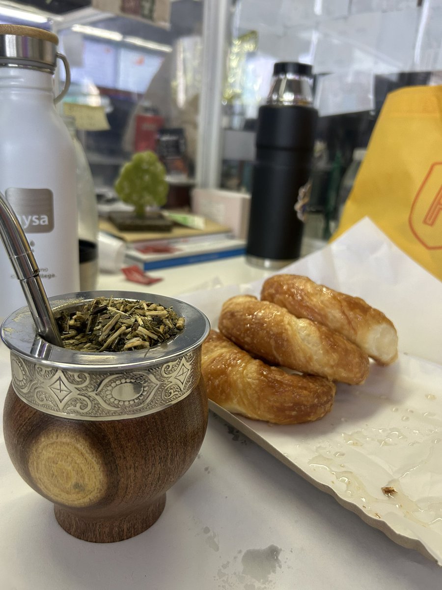 Leonardo Tagliabúe tweet media