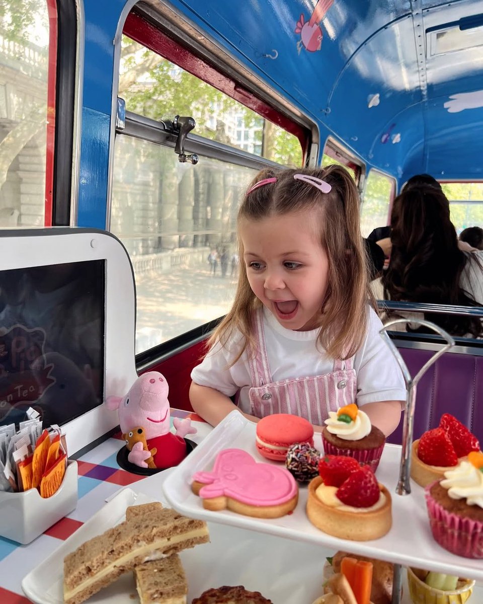 Brigit's Bakery tweet media