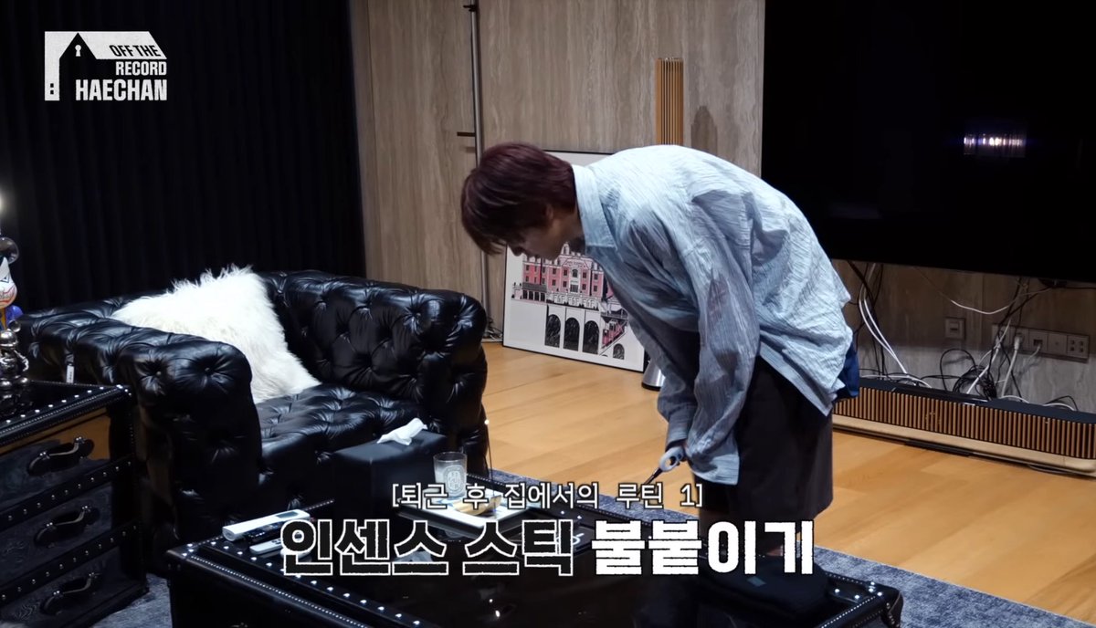 haechan’s home is very….. well! the interior design is VERY him !