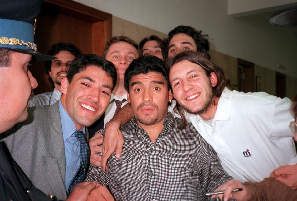 Maradona Retro PICS tweet media