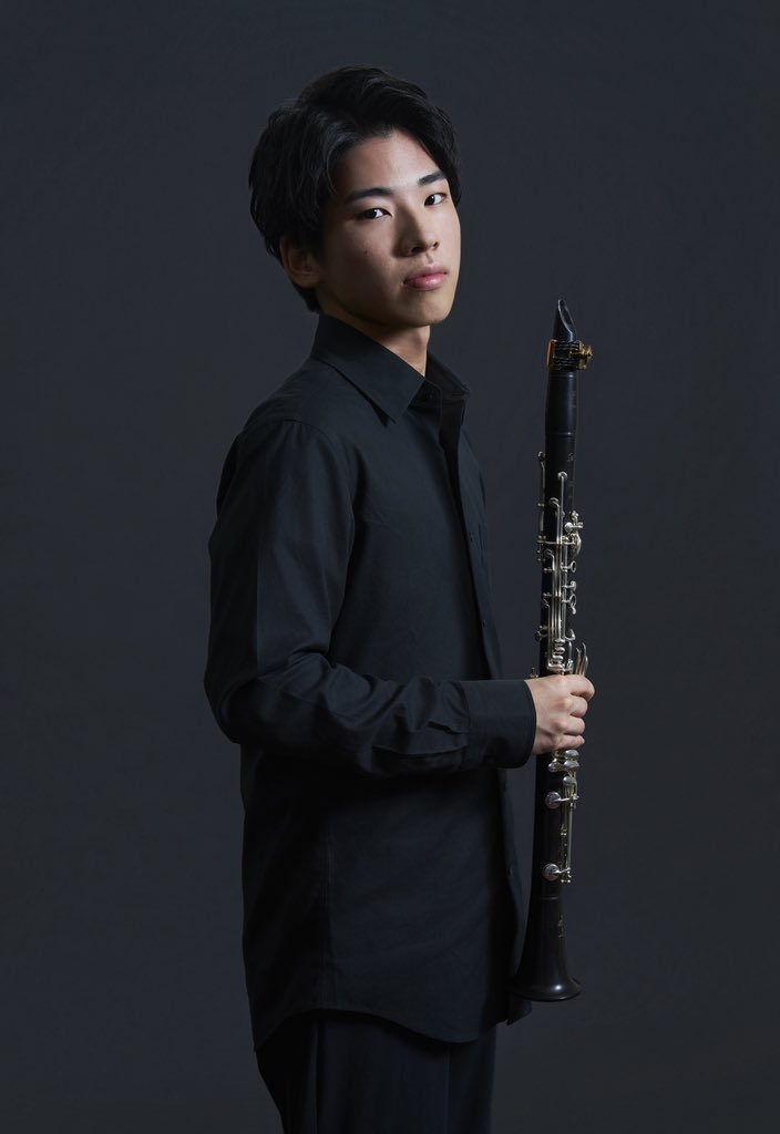 進藤綾音さんに写真を撮っていただきました！素敵な写真とともに、気持ち新たに頑張ります！！

photo by Ayane Shindo