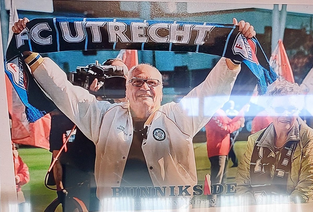 fcutrecht.nl/nieuws/2022/fe…
Afscheid genomen van onze naaste buurman 98 jaar, geen familie meer voor zover, slechts 9 man op de uitvaart, nog nooit meegemaakt dat er zo weinig mensen waren 😥
Dag Cor 🙏
#fcutrecht 
#houten