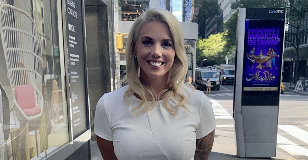 Tyler O'Neil (@tyler2oneil) on Twitter photo 🚨EXPELLED FROM GIRL SCOUTS
The Girl Scouts expelled NJ mom Alexandra Bougher, a <a href="/Moms4Liberty/">Moms for Liberty</a> chapter chair, after she refused to promote LGBTQ "Pride" to her troop.
She also got swatted after she attacked a church's decision to raise an LGBTQ flag.
🧵1/10 🚨EXPELLED FROM GIRL SCOUTS
The Girl Scouts expelled NJ mom Alexandra Bougher, a <a href="/Moms4Liberty/">Moms for Liberty</a> chapter chair, after she refused to promote LGBTQ "Pride" to her troop.
She also got swatted after she attacked a church's decision to raise an LGBTQ flag.
🧵1/10