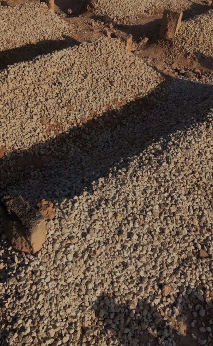 lrrix_'s tweet image. ربي إن أمواتنا في ودائعك ذهبوا منا إليك وأنت بهم أرحم منا فاغفر لهم وارحمهم ، اللهم اسألك أن تفتح لهم بابًا تهب منه نسائم الجنة لا يُسد أبدًا ، وتجعلهم آمنين مطمئنين إلى يوم يبعثون ، اللهم ارحم موتانا وموتى المسلمين أجمعين