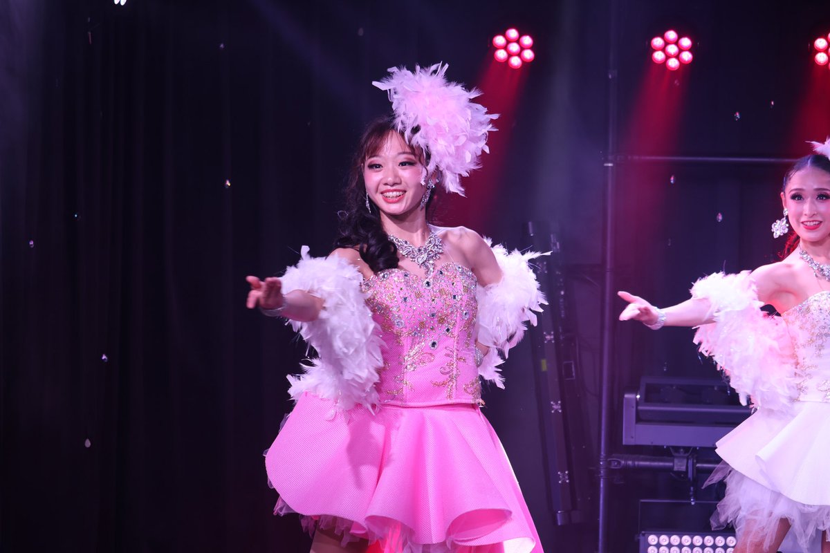 mayumi_yuri's tweet photo. 赤坂見附にあるRose+🌹💃に出演のMOMOちゃん🍑😍
衣装も楽しみに観ています😉
#ローズプラス #show #dance #dancer #roseplus #MOMO #もも
https://t.co/JDIQoCGgEu https://t.co/qi7b9CmQBi