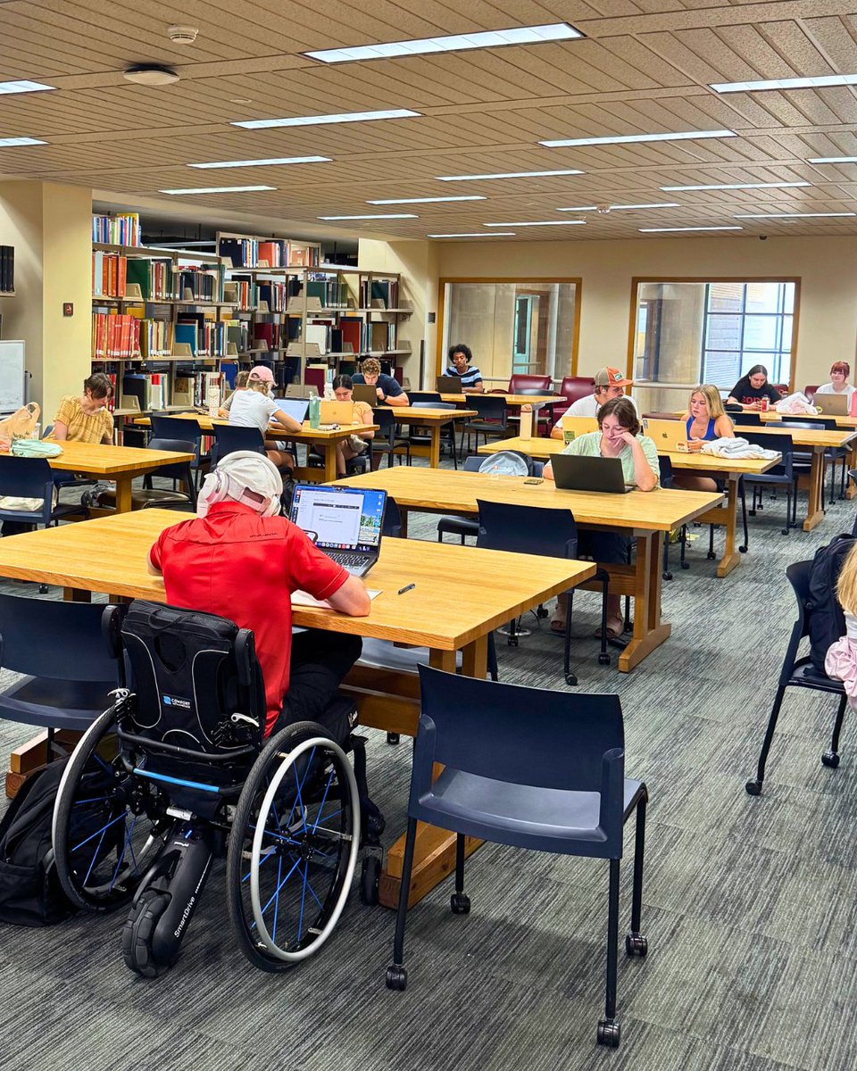 Way to kick off the semester, Vols! Remember, our spaces and resources are  here for you every step of the way. 🍊, image size:960x1200