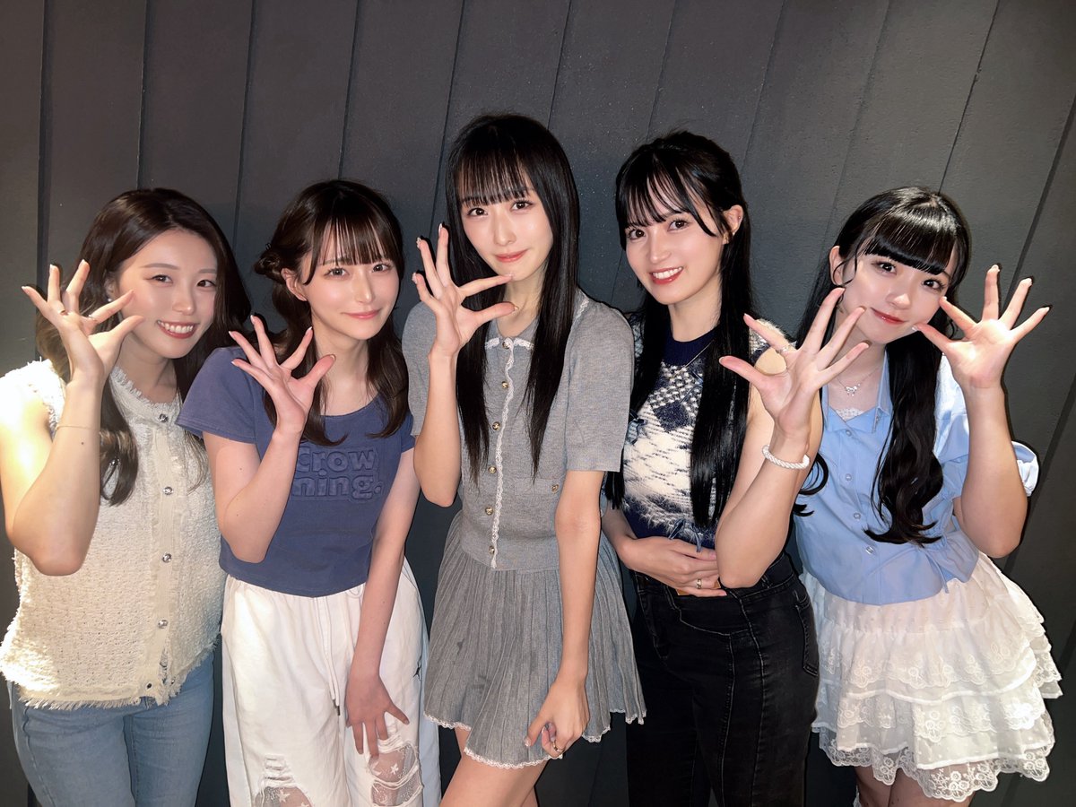 omochu_15's tweet photo. 10周年会してきた💙💛🖤💚❤️

エモい…ᐡ т · т ᐡ♡ https://t.co/YxfpVrKSXv