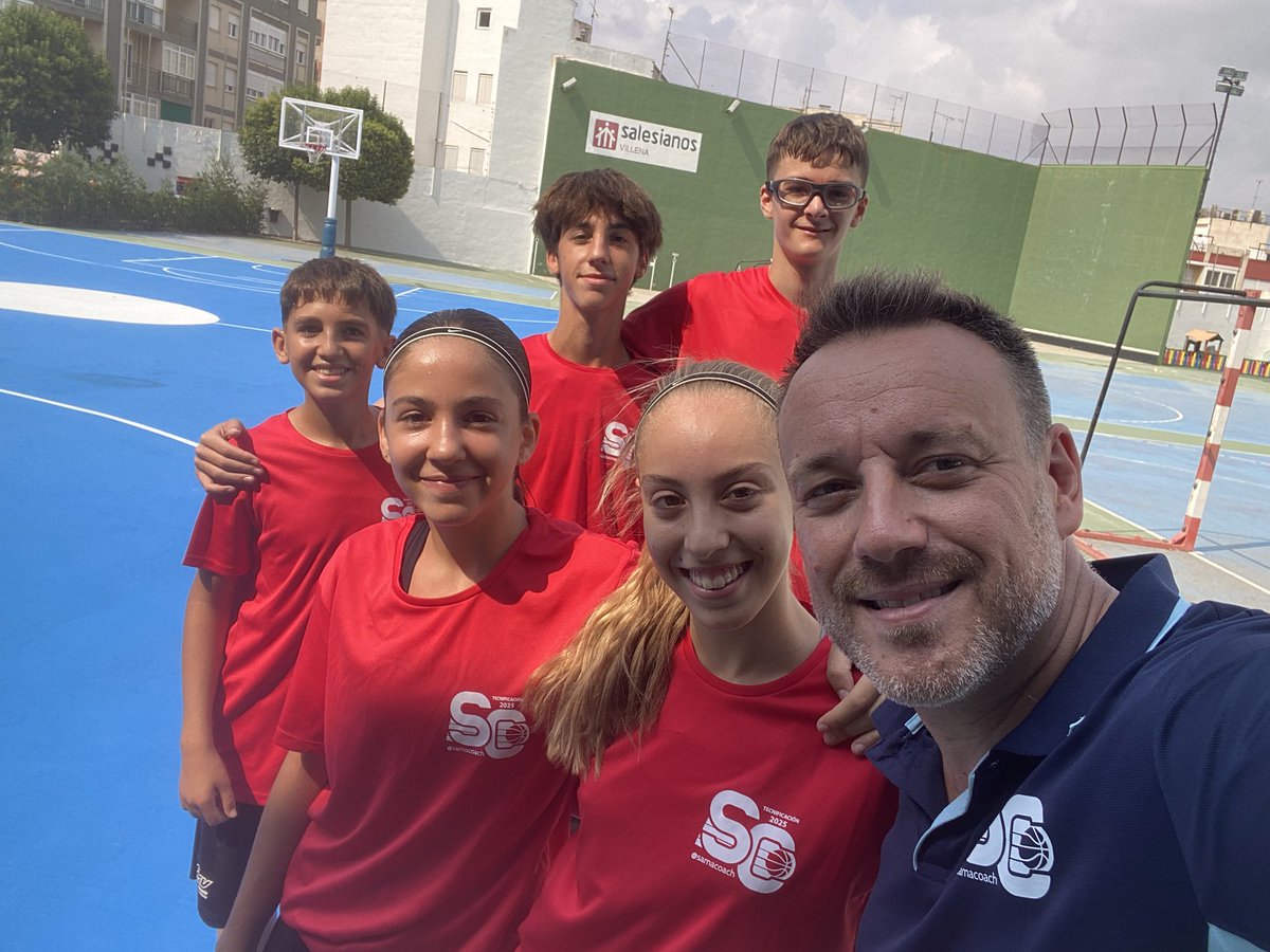 Finalizamos la tecnificación de verano 🏖️. Tres semanas de mucho basket 🏀 con chicos y chicas de clubes de como Novelda, Biar, Alicante, Almansa, Valencia y por supuesto Villena. Agradecer a <a href="/SalesianosVNA/">Salesianos Villena</a> y a todos los chicos/as y sus familia por su confianza.
