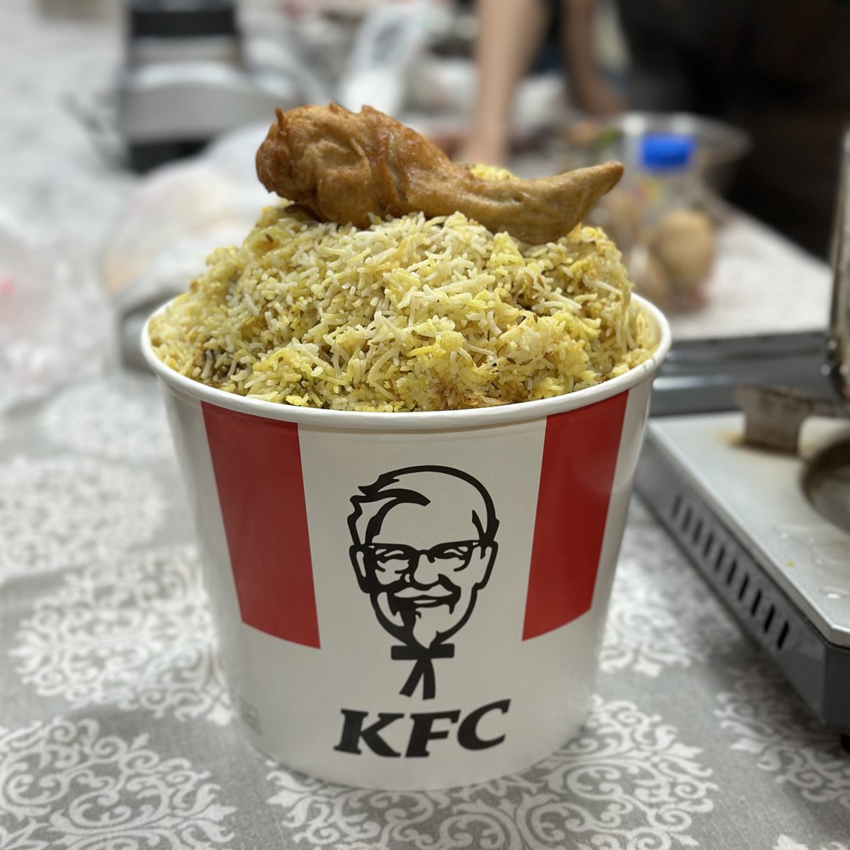 namaste_cooking's tweet photo. インドのKFCビリヤニを日本で食べてみたい人はリポスト！ https://t.co/O52BKqa0im