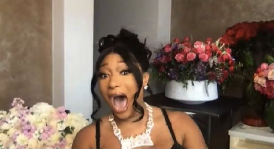 “what’s my favorite song of yours?”

“level-up”

“NOOO!! ITS RIIIDEEEEE!”