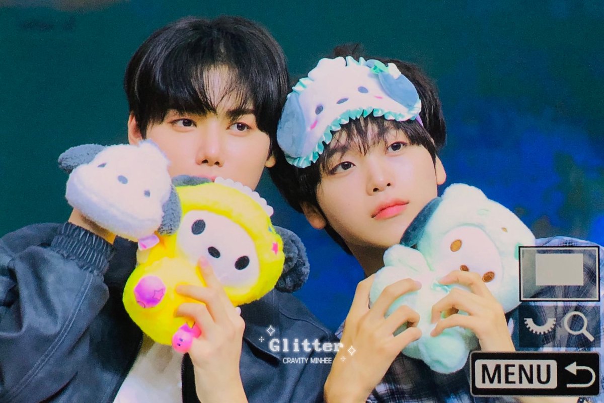 250822 팬싸

강쥐즈기여엉

#민희 #형준 #크래비티 #바보강아띠
#MINHEE #CRAVITY