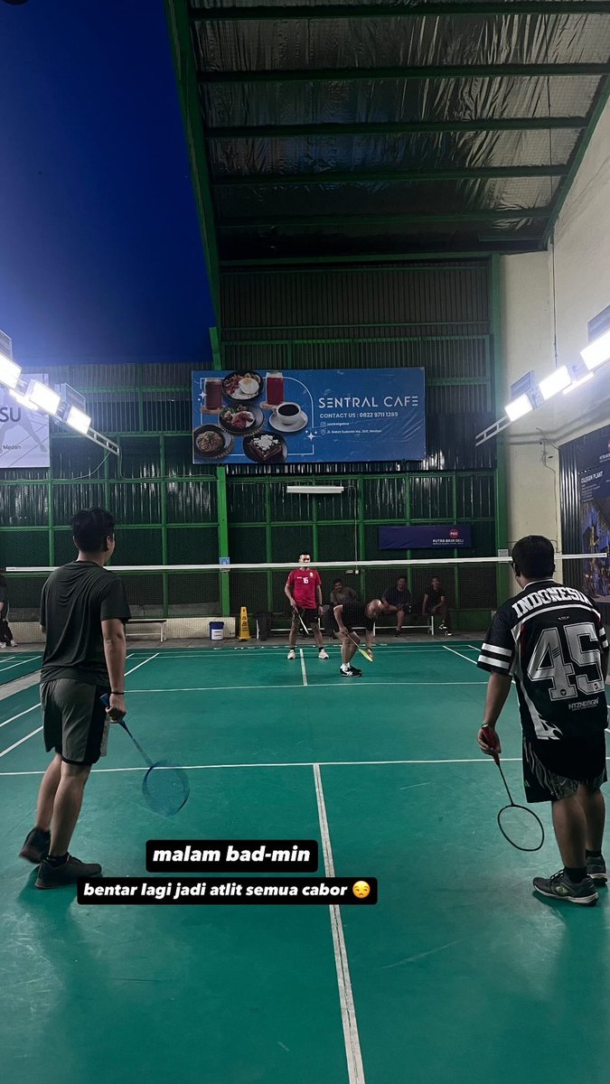 Sore ping-pong, malam badminton.

Uda kek atlit semua cabor ya 😩😂