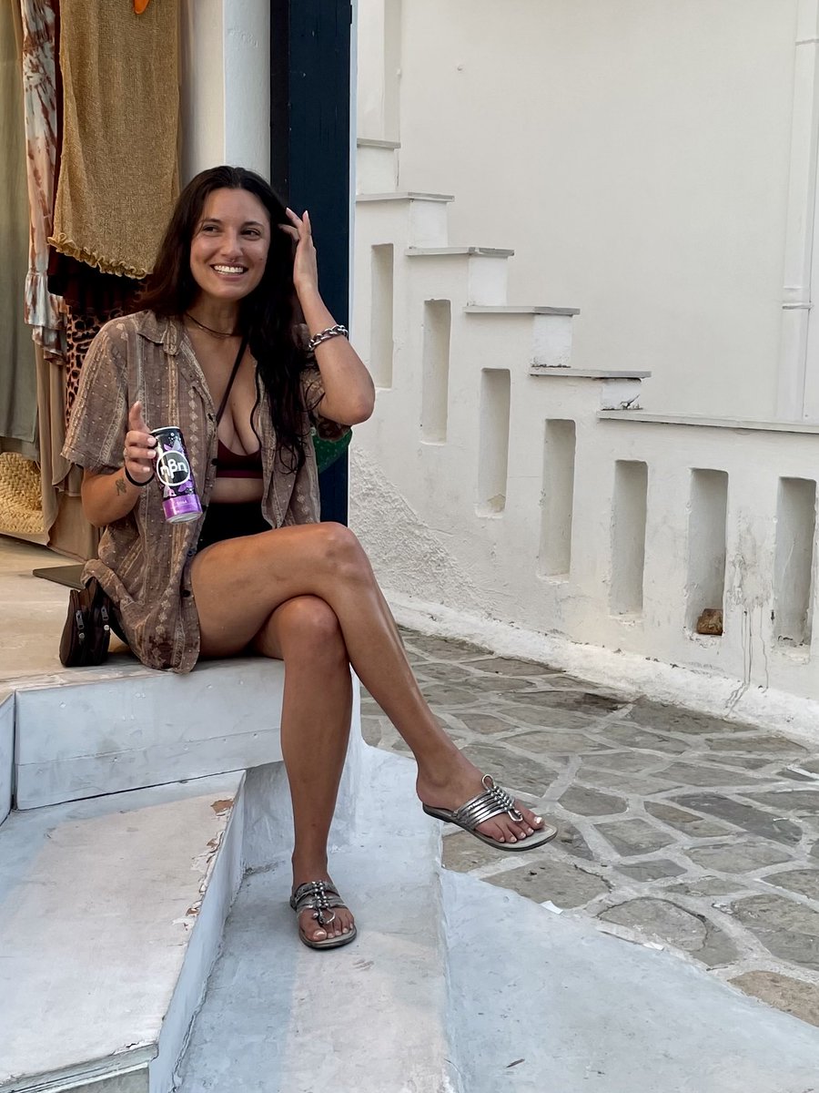 YourLordLuna's tweet photo. Traveling for free never gets old ☺️ https://t.co/ylniVY37xx