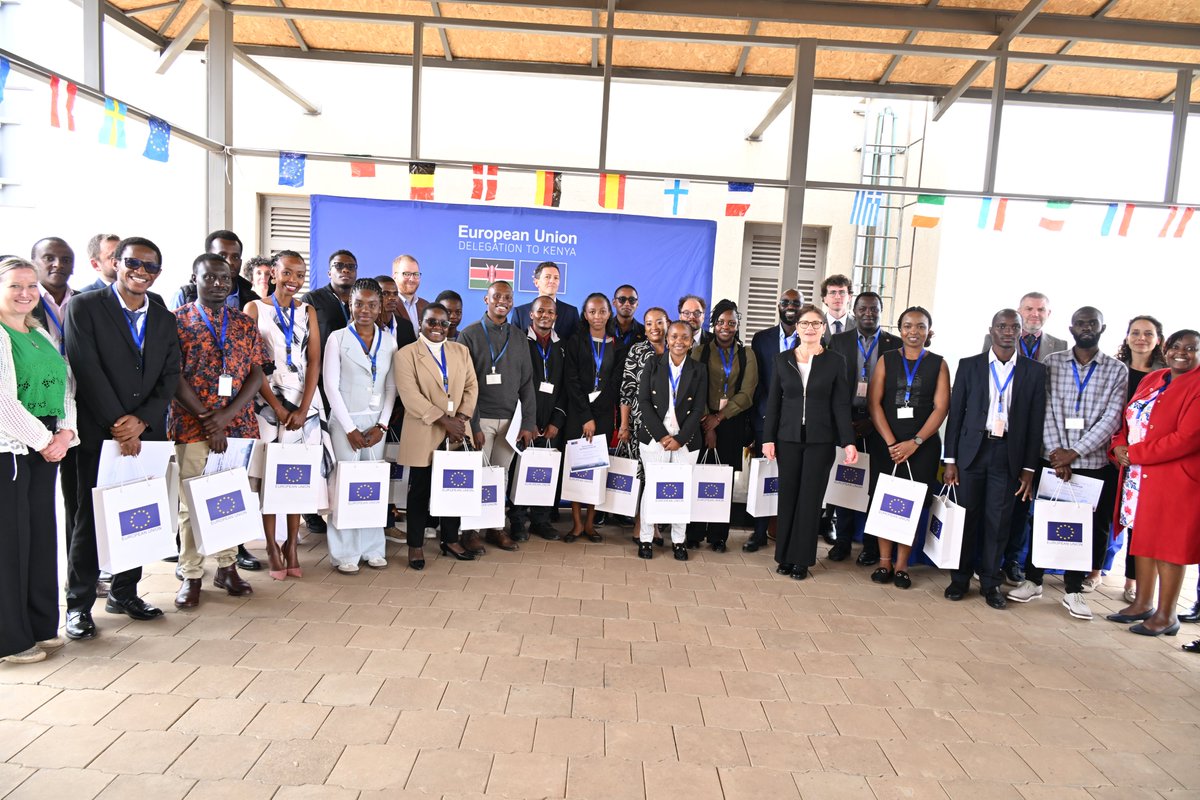 EUAmbKenya's tweet photo. 🎓✨ Delighted to host, with fellow EU Ambassadors, @EduMinKenya & @Nacosti, the pre-departure reception for our Erasmus+ scholars!
34 🇰🇪 students are off to Europe on fully funded Erasmus Mundus Joint Masters scholarships! 🌍✈️ #ErasmusPlus https://t.co/DgftpeeCjB