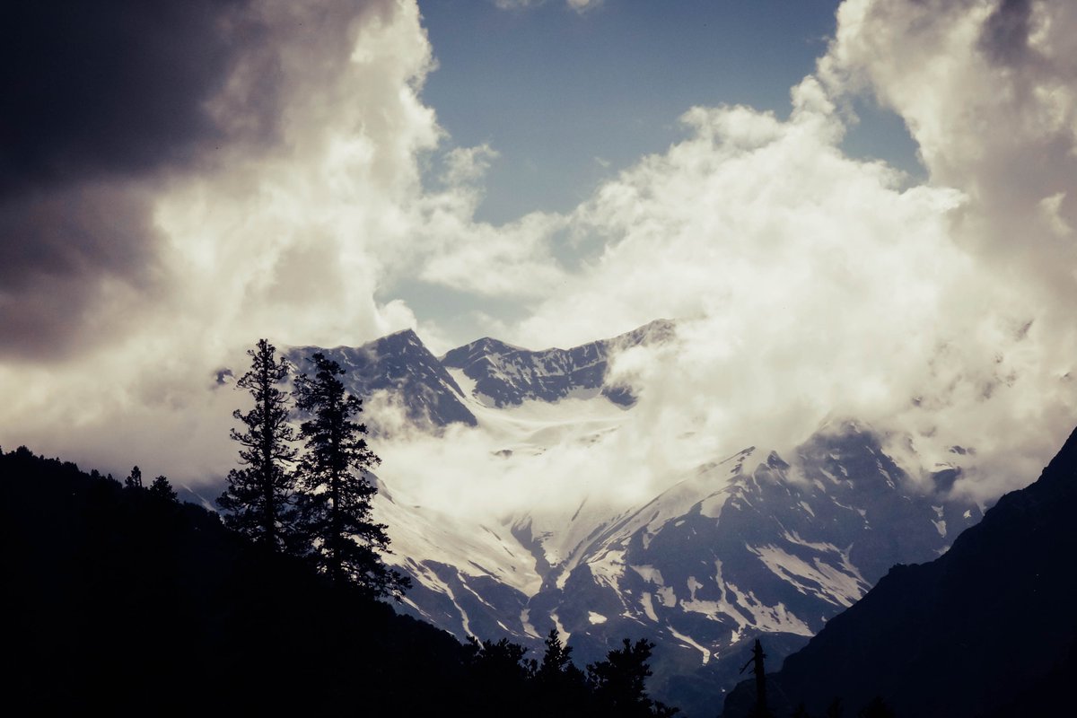 ĀryāSāiv (𑚤𑚭𑚍𑚦)🏔️ (@raghavsaiv) on Twitter photo Post a photo you love ❤️ Post a photo you love ❤️