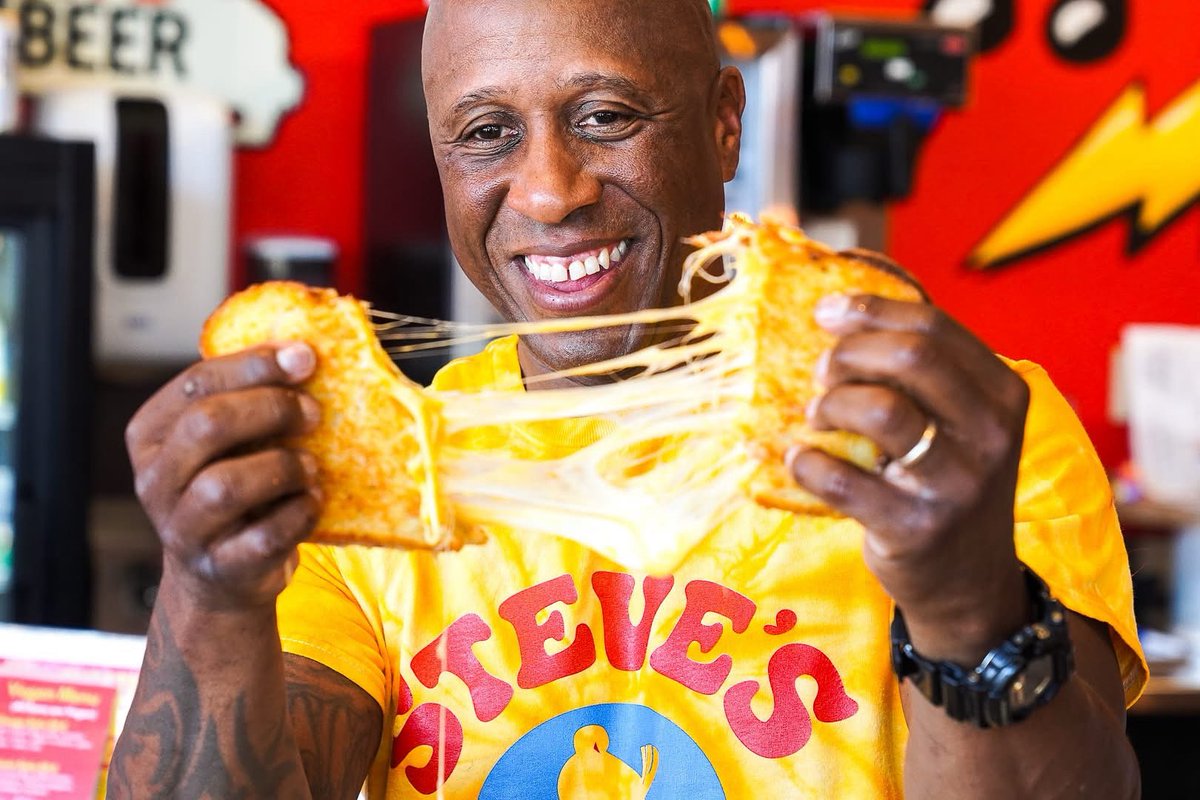 The face of a man who has discovered pure happiness… and it’s made of cheese. 🧀  Gooey, golden, stretchy perfection in every bite. Find us at both of our spots: at the food hall in the <a href="/cityfoundrystl/">City Foundry STL</a> and Chesterfield inside <a href="/steveshotdogs/">Steve's Hot Dogs</a>.