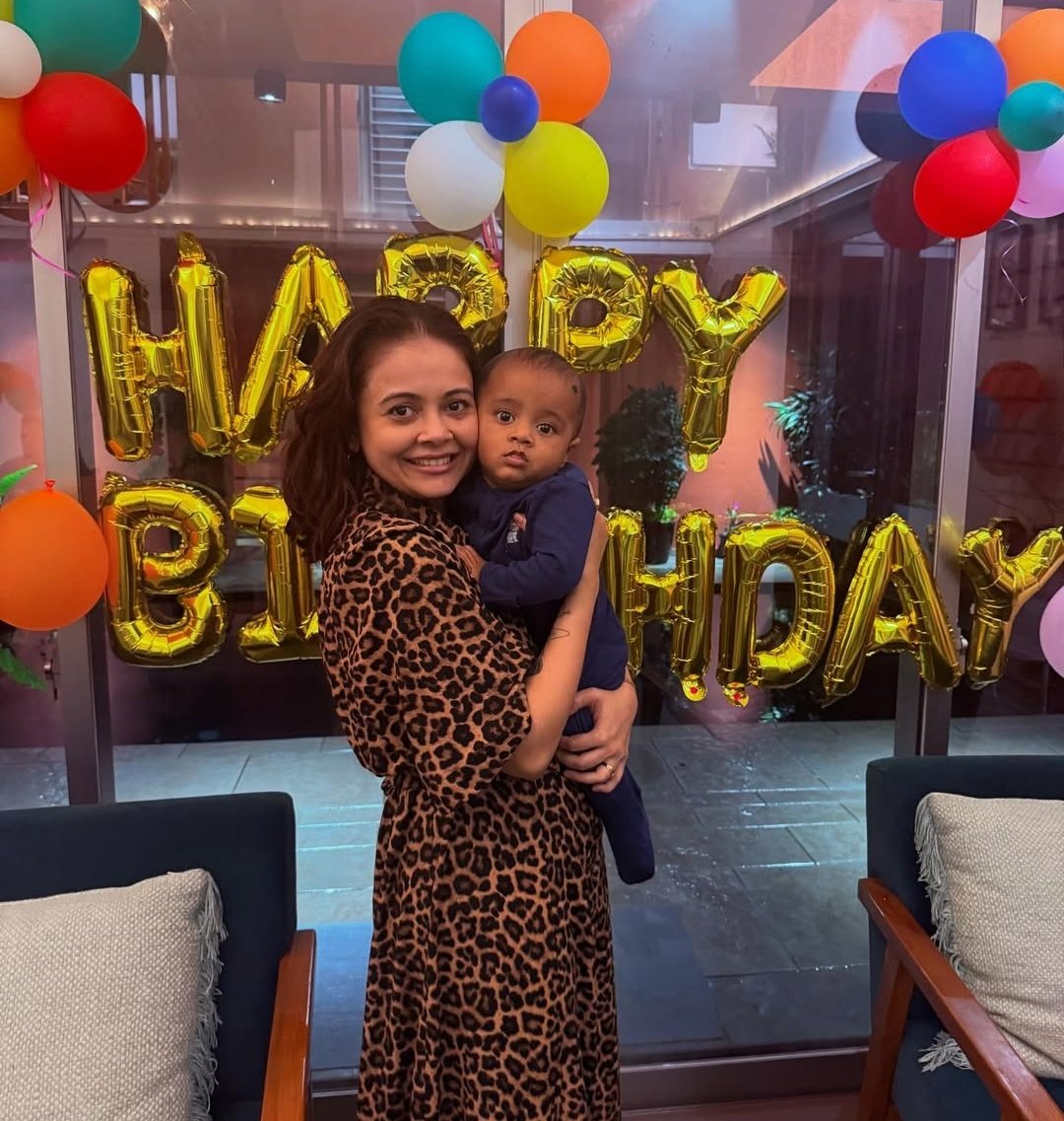imAlishaah's tweet image. Happy Birthday @Devoleena_23 ❤this pic is sooooooo cute. Stay blessed and happy. Love you ❤😘
DEVO KA BDAY 🎁 #DevoleenaBhattacharjee